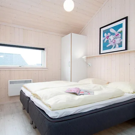 2 House B 126 Nyaraló